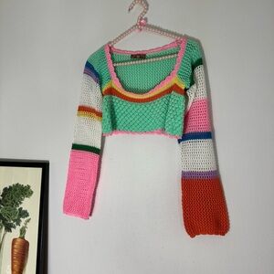 Copper Closet cropped crocheted sweater top size Medium